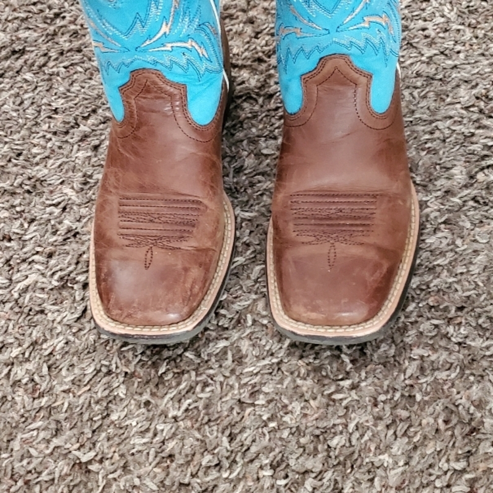 Ariat Kids Brown and Blue Boots - Picture 2 of 4